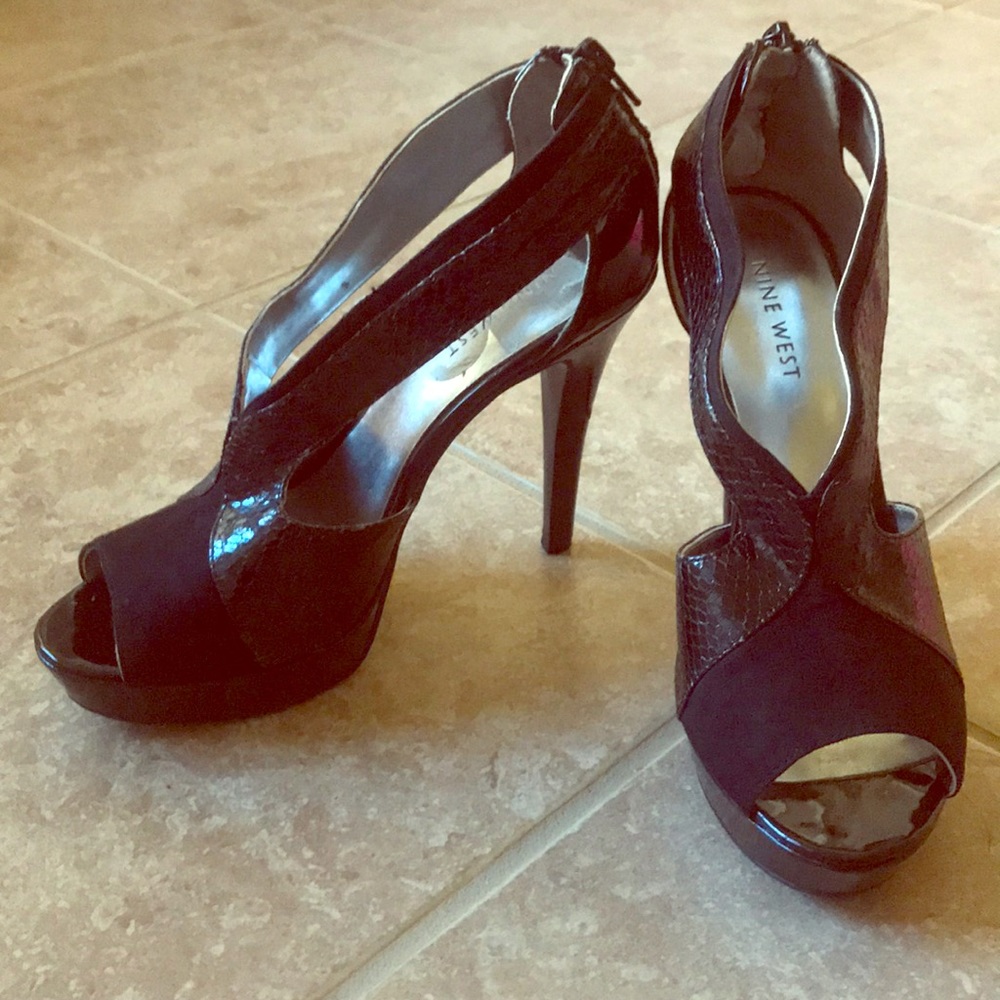 Nine West open toe pumps!
